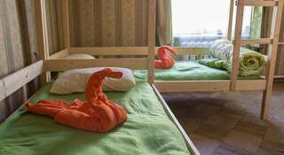Гостиница Хостел Васькин Дом Санкт-Петербург Нижнее спальное место на двухъярусной кровати в общем номере для женщин-6